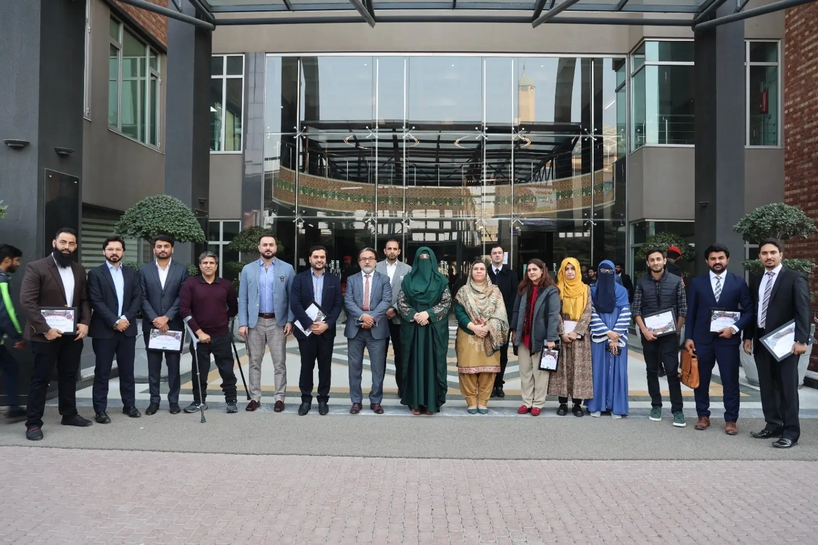 ce192d46 3826 4613 a0e4 dbeba7898e25 2